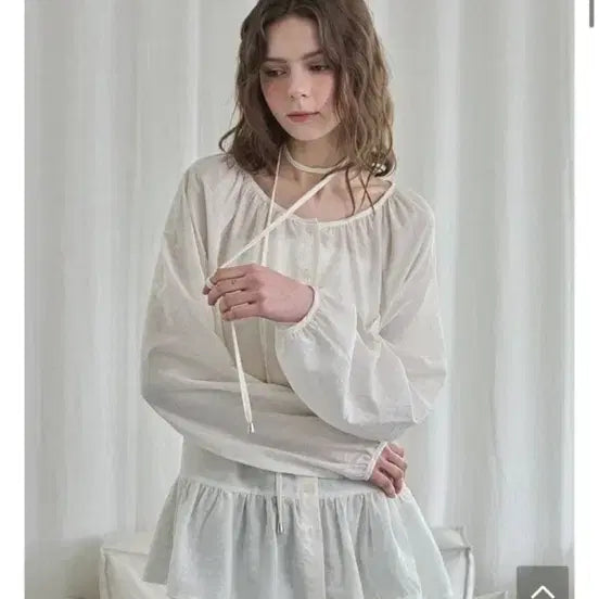 [BUNJANG] Mikene Tie Blouse White / 미케네 타이 블라우스 화이트
