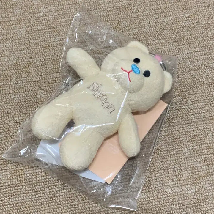 [BUNJANG] NOONI Soft Cream Keyring (Sealed) / 시눈 NOONI 베어 키링 (Soft Cream) 미개봉