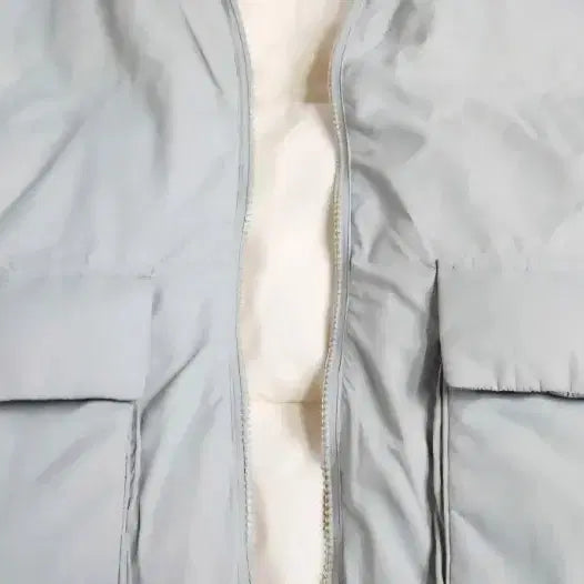 [SOLD OUT] [의류] 스파오 남성 양면 후드 숏패딩 100 L (신품급)