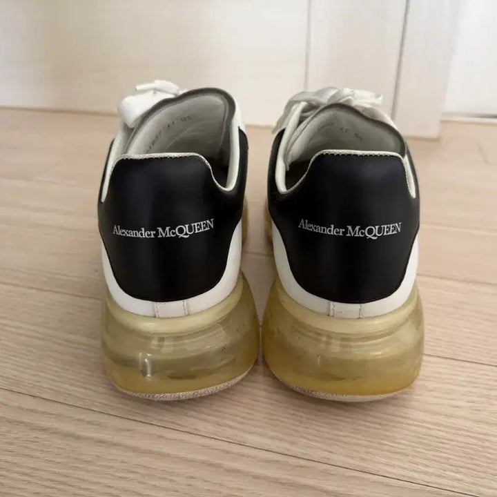 [BUNJANG] Alexander McQueen Air Oversized Sneakers / 알렉산더 맥퀸 에어오버솔 정품 스니커즈 판매합니다