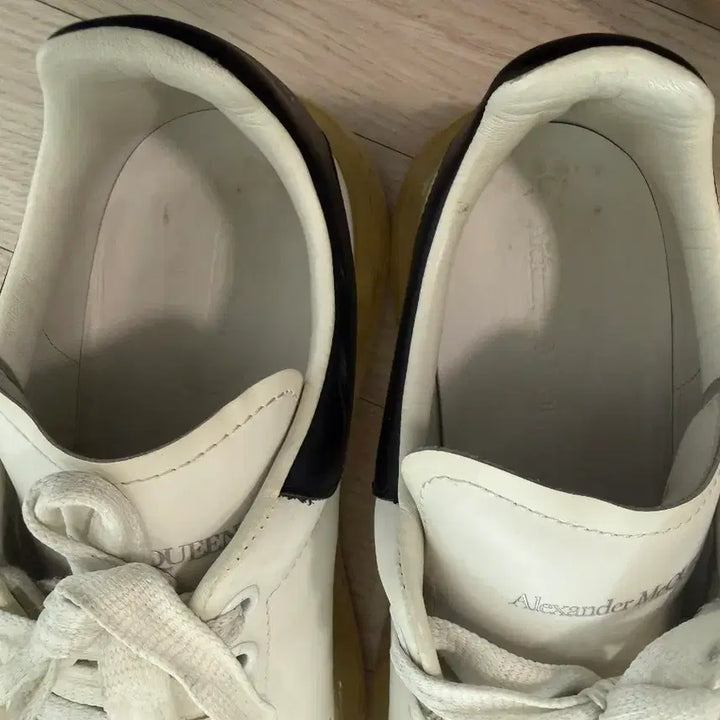 [BUNJANG] Alexander McQueen Air Oversized Sneakers / 알렉산더 맥퀸 에어오버솔 정품 스니커즈 판매합니다