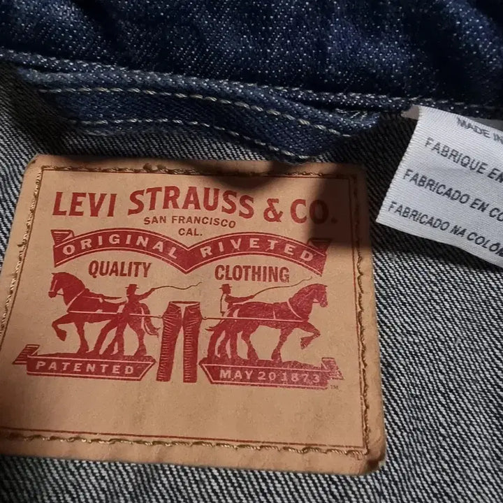 [BUNJANG] Levi's Type 3 Denim Trucker Jacket (M) / 리바이스 트러커 타입3 데님 청자켓 사이즈 M