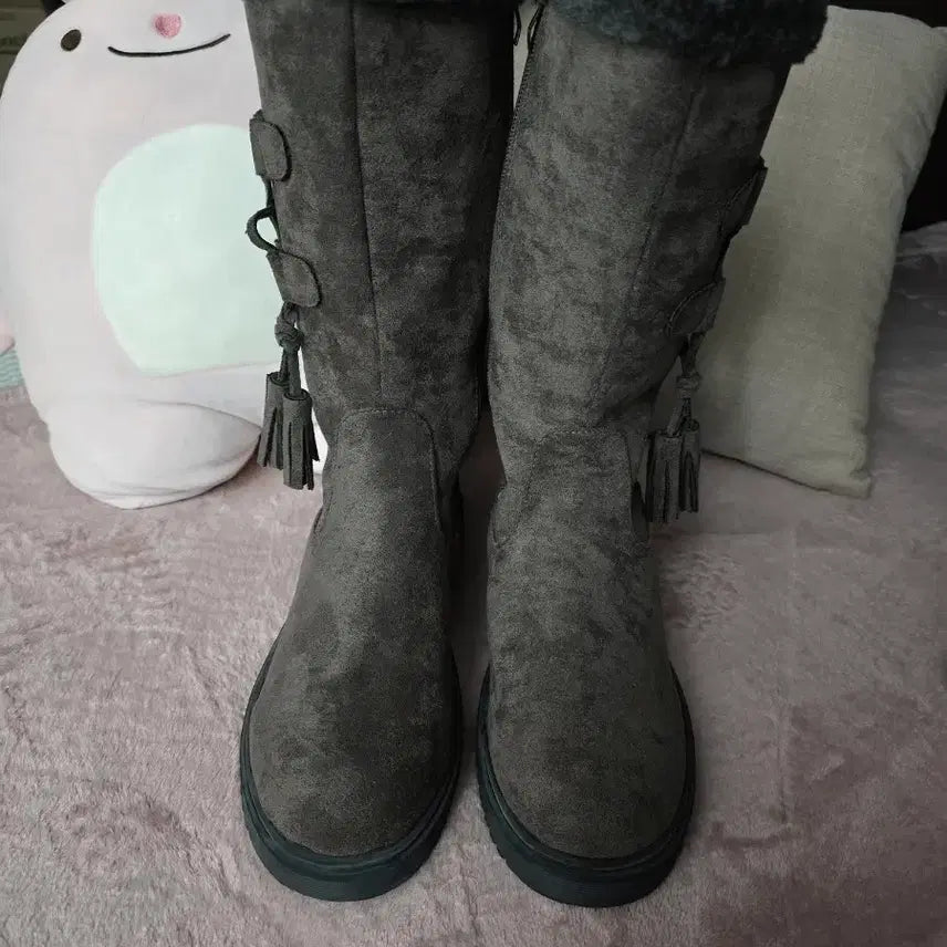 [BUNJANG] Suede Medium Boots Gray Women's / 스웨이드 미디엄 부츠 그레이 여성용