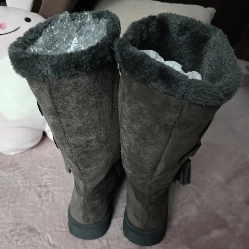 [BUNJANG] Suede Medium Boots Gray Women's / 스웨이드 미디엄 부츠 그레이 여성용