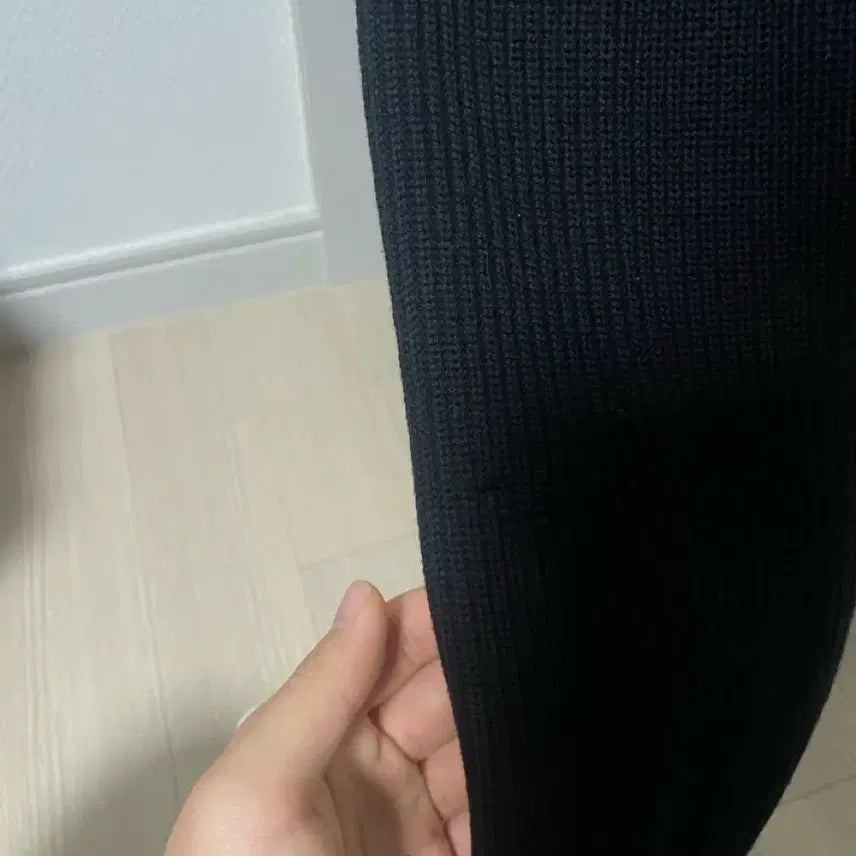 [BUNJANG] Moncler Knit Padded Jacket / 몽클레어 유광삼선 라이트닝 니트패딩 M 급처