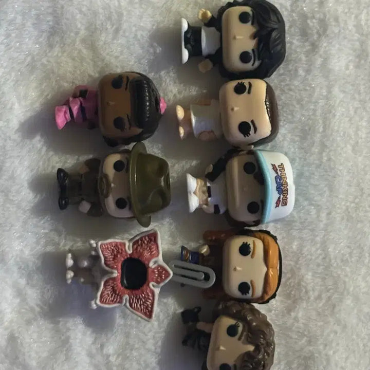 [BUNJANG] Stranger Things Kinder Joy Keyring Bundle Set / 3월 판매 종료 ) 기묘한 이야기 스띵 킨더조이 키링 일괄