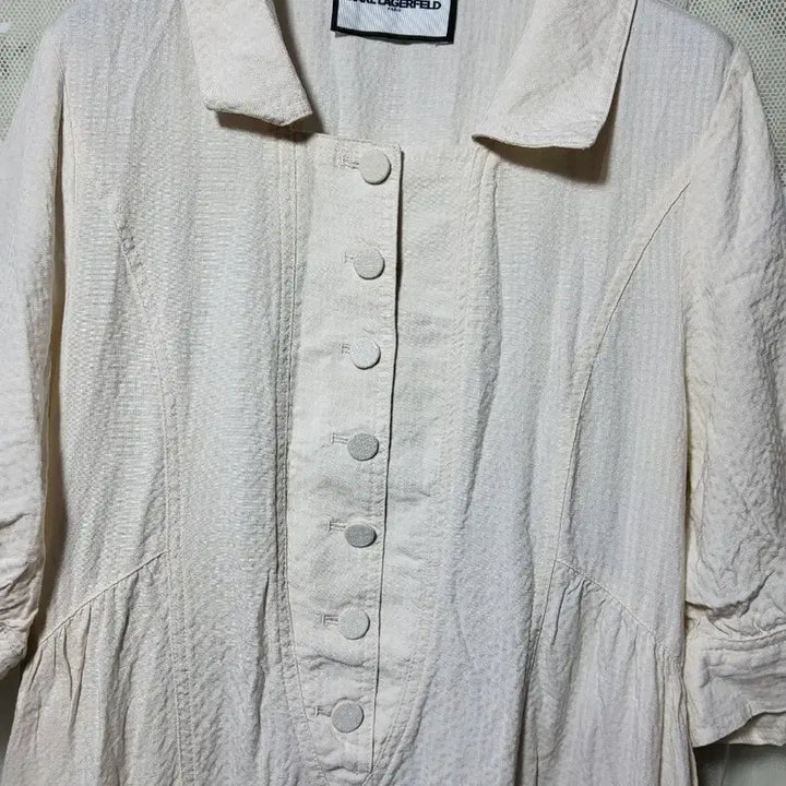[SOLD OUT] 칼라거펠트 KarlLagerfeld 아이보리 색상의 롱 원피스