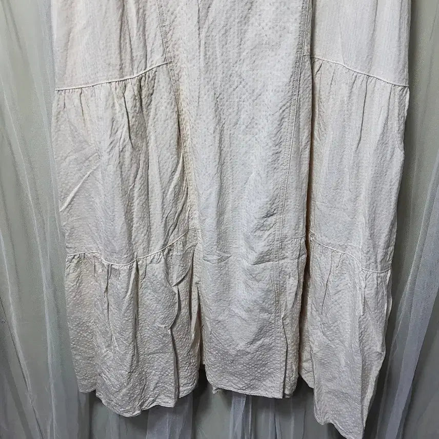 [SOLD OUT] 칼라거펠트 KarlLagerfeld 아이보리 색상의 롱 원피스