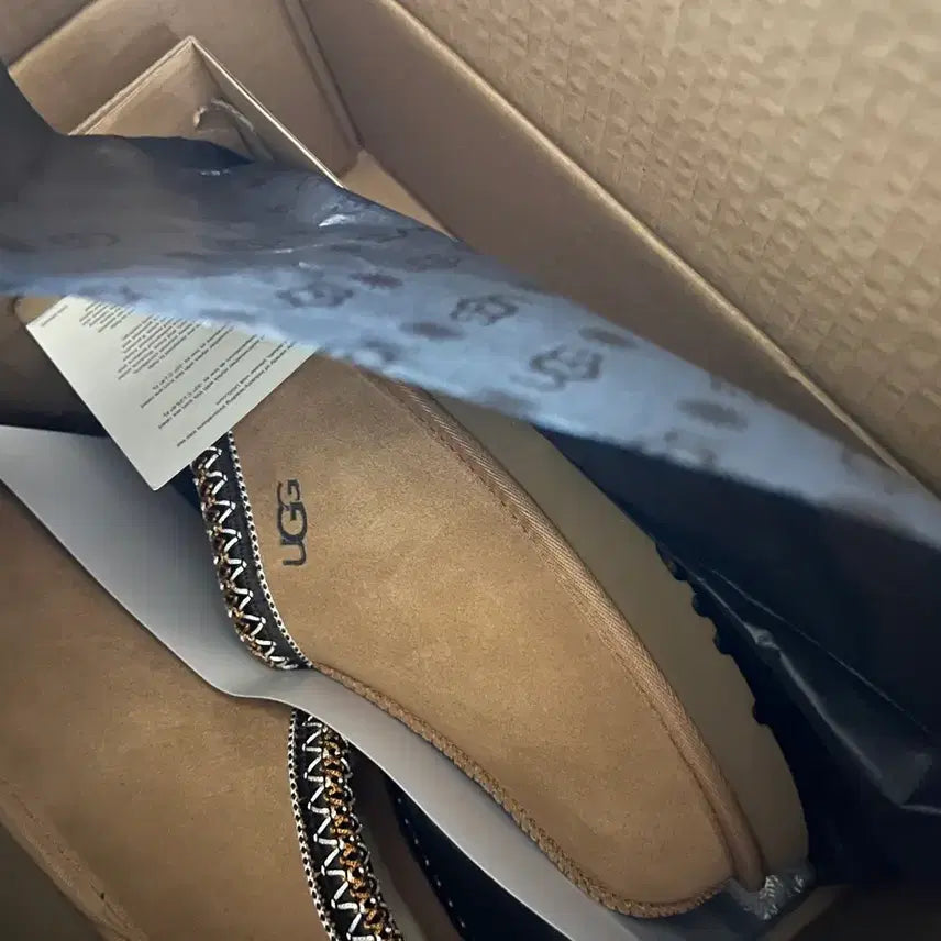 [BUNJANG] UGG Tasman US9 Chestnut Slippers / 어그 타스만 270 US9 체스트넛