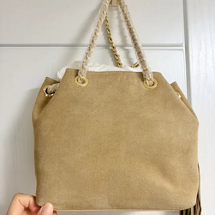 [BUNJANG] FERIA Suede Chain Shoulder Bag / 새상품)FERIA 페리아 스웨이드 체인 숄더백 토트백 태슬 장식 가방