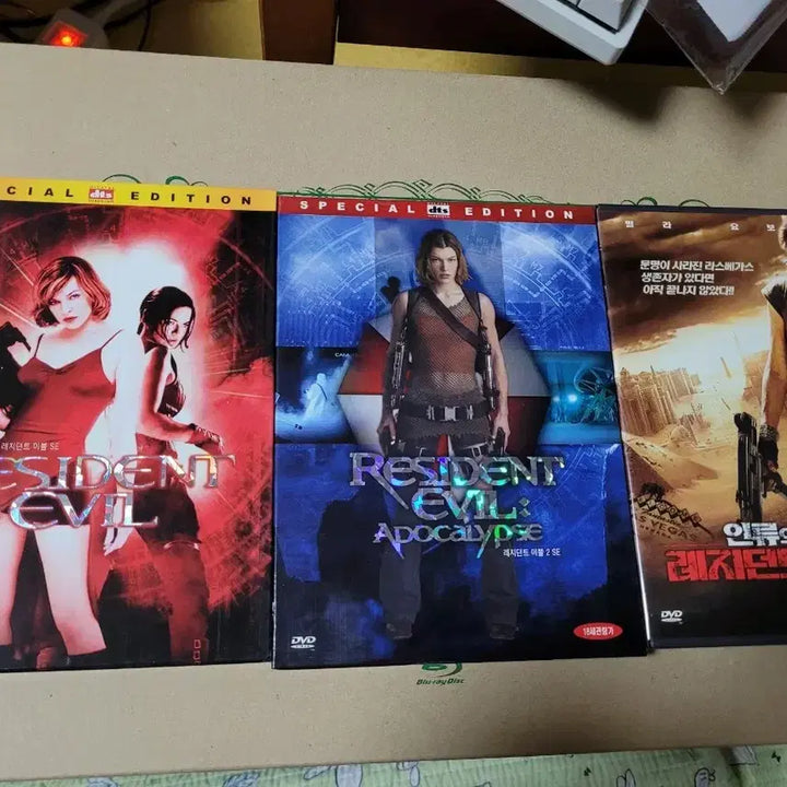 [BUNJANG] Resident Evil DVD Special Edition 1/2/3 / 레지던트 이블 DVD 스페셜에디션 1/2/3탄