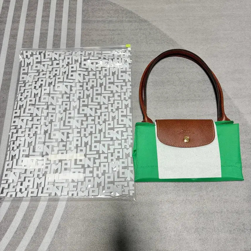 [BUNJANG] Longchamp Le Pliage Original Shopper Bag M Green / 새상품)정품 LONGCHAMP 롱샴 르 플리아쥬 오리지널 쇼퍼백M 가방