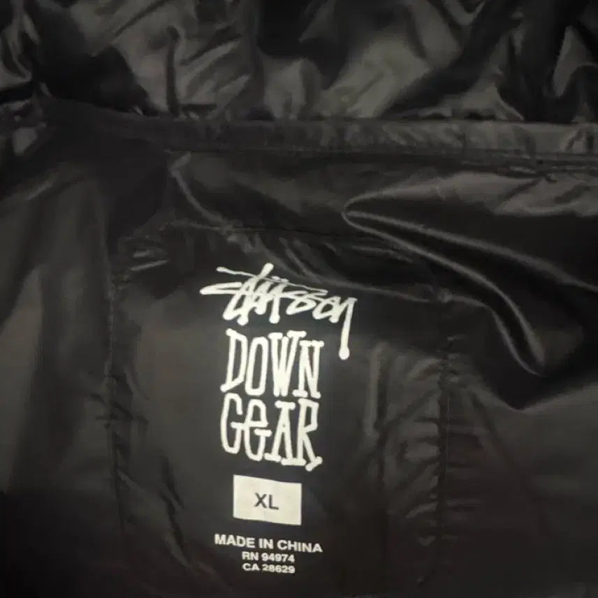 [BUNJANG] Stussy Micro Ripstop Phantom Black XL Padded Jacket / 스투시 마이크로 립스탑 팬텀 블랙 xl