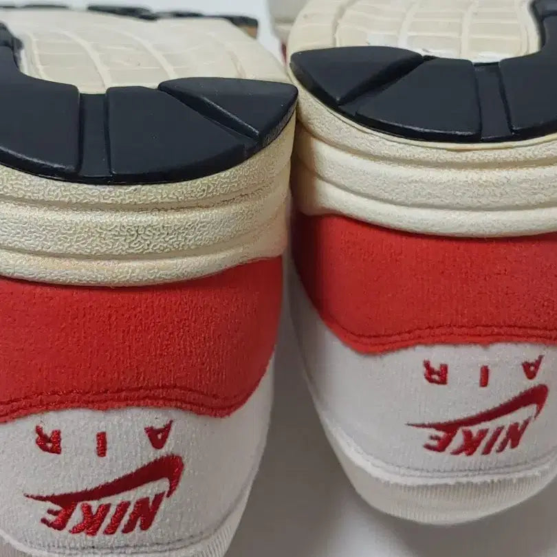 [BUNJANG] Nike Air Max 1 OG Vintage Sneakers / 나이키 에어맥스1 OG빈티지 모델 285