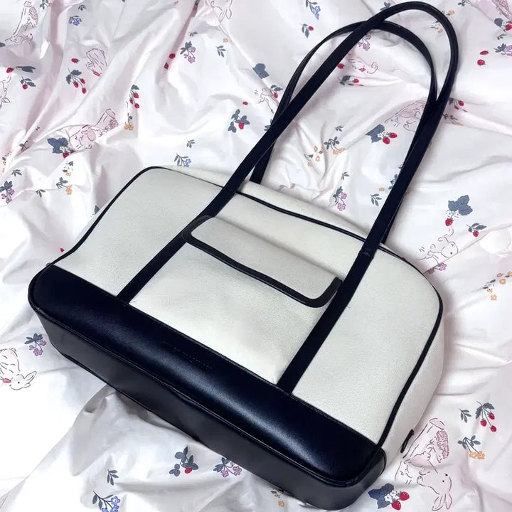 [BUNJANG] Jill by Jill Stuart Canvas Pocket Bowling Bag / 질바이질스튜어트 캔버스 포켓 볼링백 스쿨백