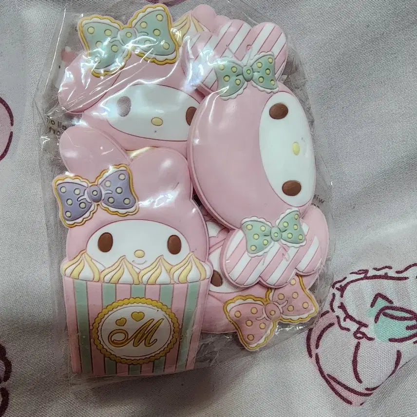 [BUNJANG] My Melody Vintage Magnet Sweets / 마이멜로디 고전 마그넷 스위츠
