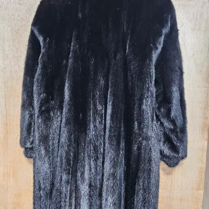 [BUNJANG] Mink Coat 77 / 한강모피 사가밍크 블랙 밍크 코트 77