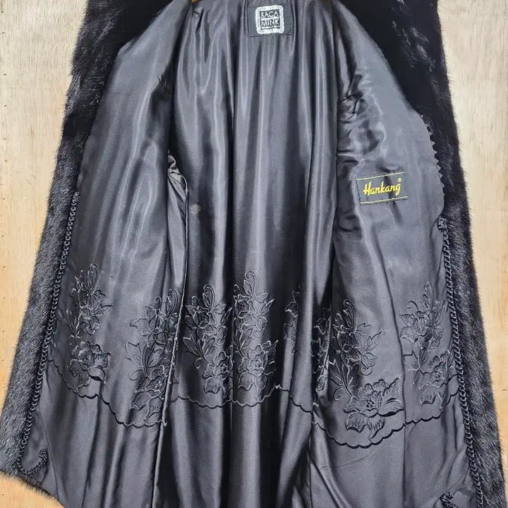 [BUNJANG] Mink Coat 77 / 한강모피 사가밍크 블랙 밍크 코트 77