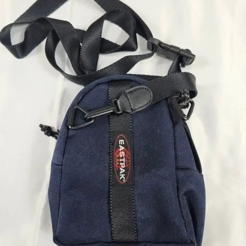 [BUNJANG] Eastpak Mini Crossbody Bag / 이스트팩미니크로스백