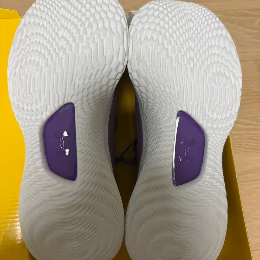 [BUNJANG] Under Armour Curry 4 Floatro 270 Size / 언더아머 커리4 플로트로 270 사이즈