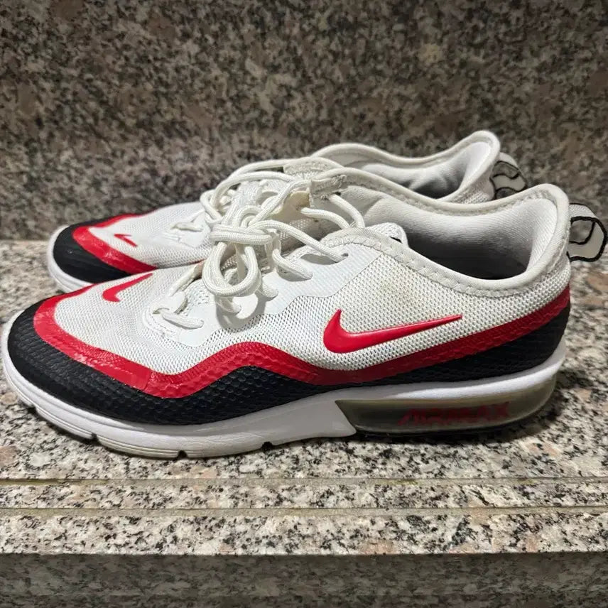 [BUNJANG] Nike Air Max Sequent 260 White Red Black / 나이키 에어 맥스 시퀀트 260 흰빨검