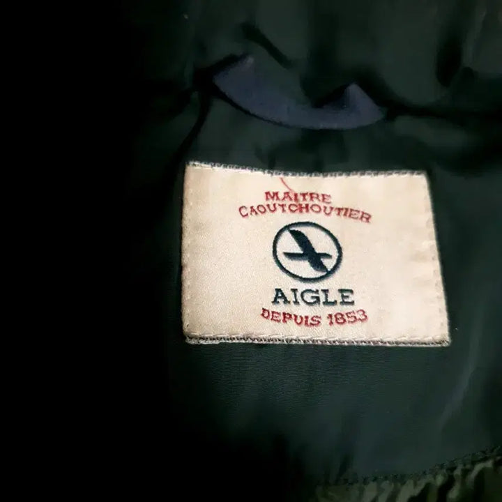 [BUNJANG] Aigle Duck Down Velcro Women's Padded Jacket / 에이글 덕다운 벨크로 여성 패딩 카키 90(L)