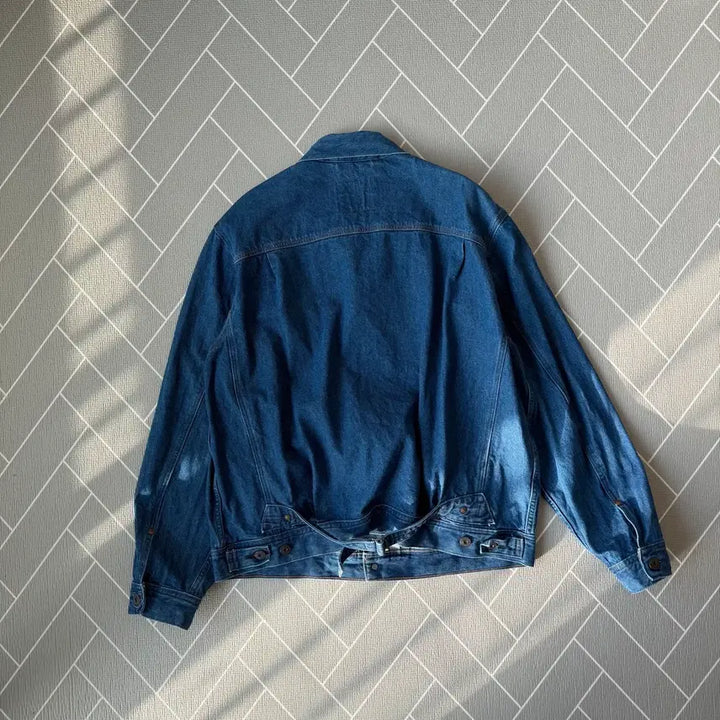[BUNJANG] Levi's Red Denim Jacket / 리바이스 레드 데님 자켓 청자켓