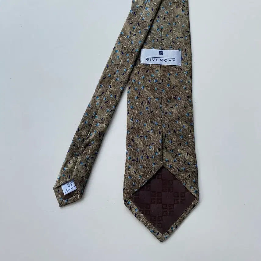 [BUNJANG] Givenchy Monogram Silk Necktie / 지방시 모노그램 정품 명품넥타이 (GIVENCHY)