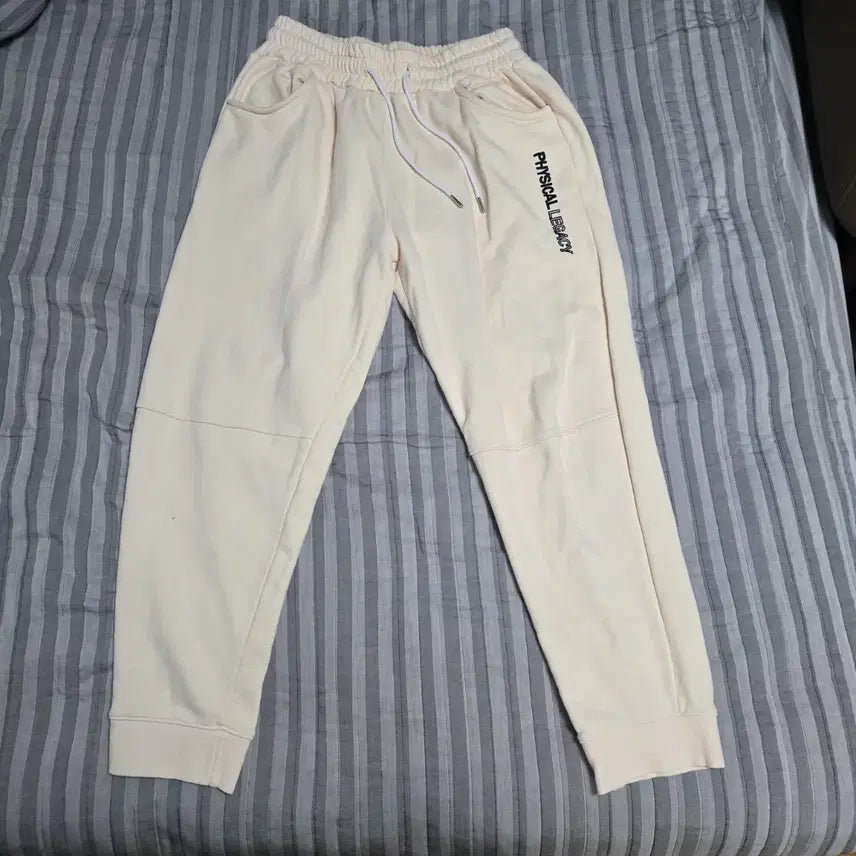 [BUNJANG] Physical Legacy Ivory Jogger Pants / 피지컬레거시 아이보리 조거팬츠