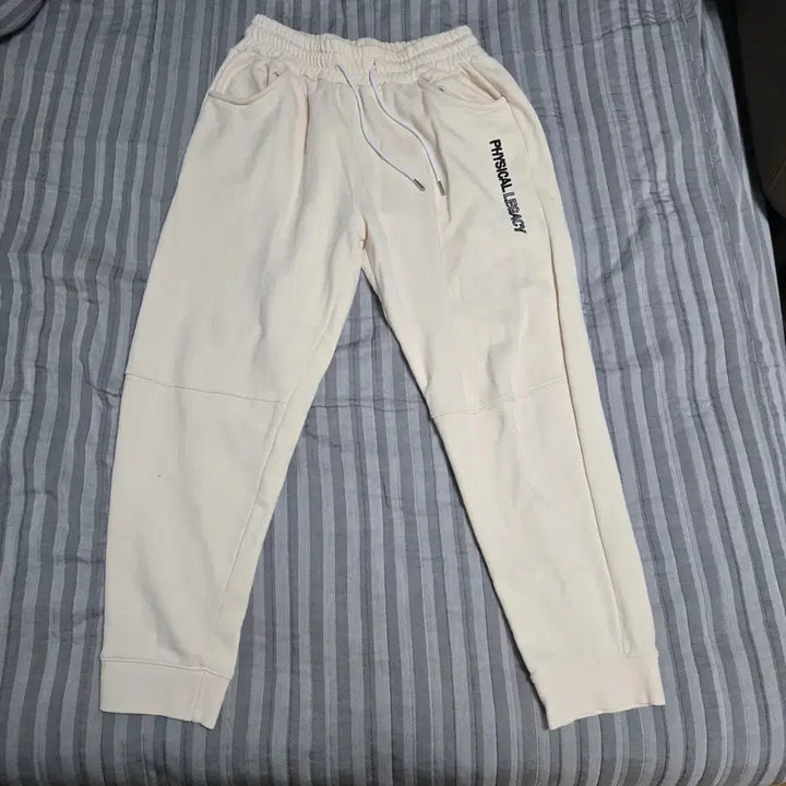 [BUNJANG] Physical Legacy Ivory Jogger Pants / 피지컬레거시 아이보리 조거팬츠