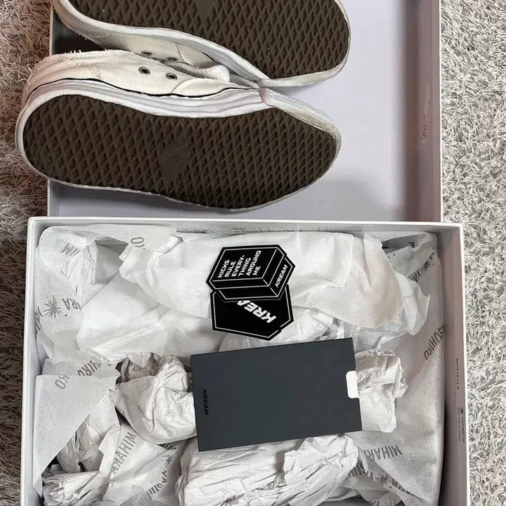 [SOLD OUT] 메종 미하라 야스히로 피터슨 OG 솔 캔버스 로우 스니커즈 화이트