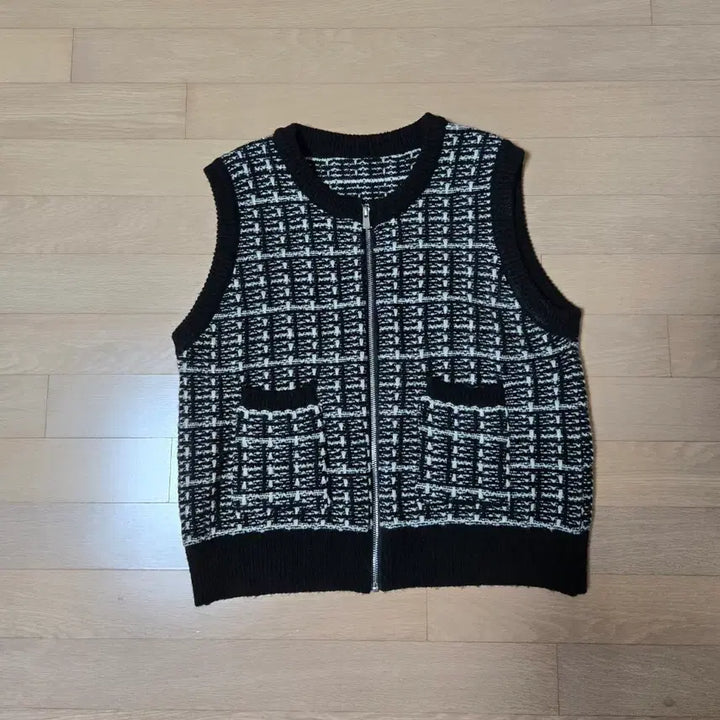 [BUNJANG] Knit Vest and Half Turtleneck T-shirts Set / 반폴라티 2벌 모두