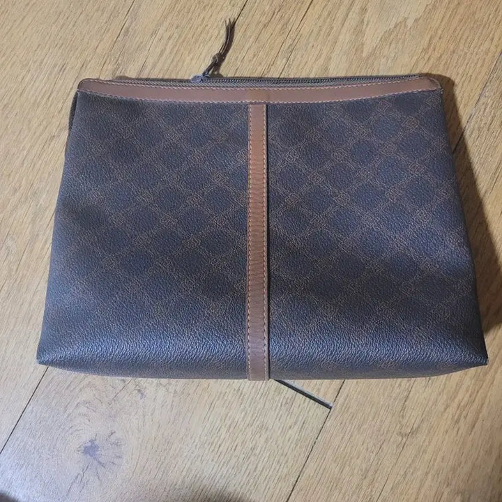 [BUNJANG] Bally Brown Pattern Clutch Bag / Bally 발리 브라운 패턴 클러치백