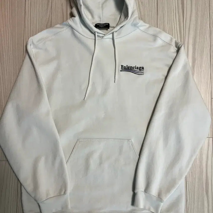 [SOLD OUT] [S] 발렌시아가 자수 후드티