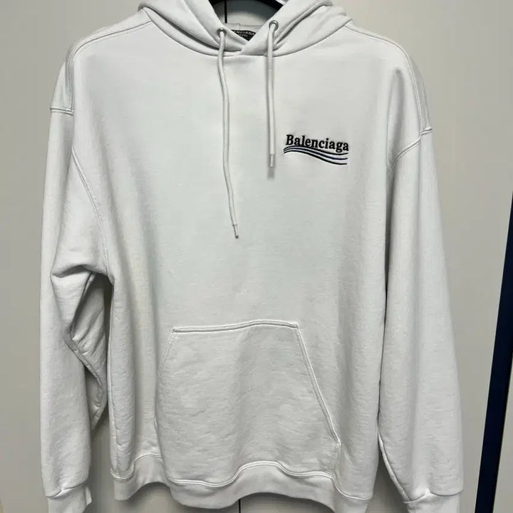 [SOLD OUT] [S] 발렌시아가 자수 후드티