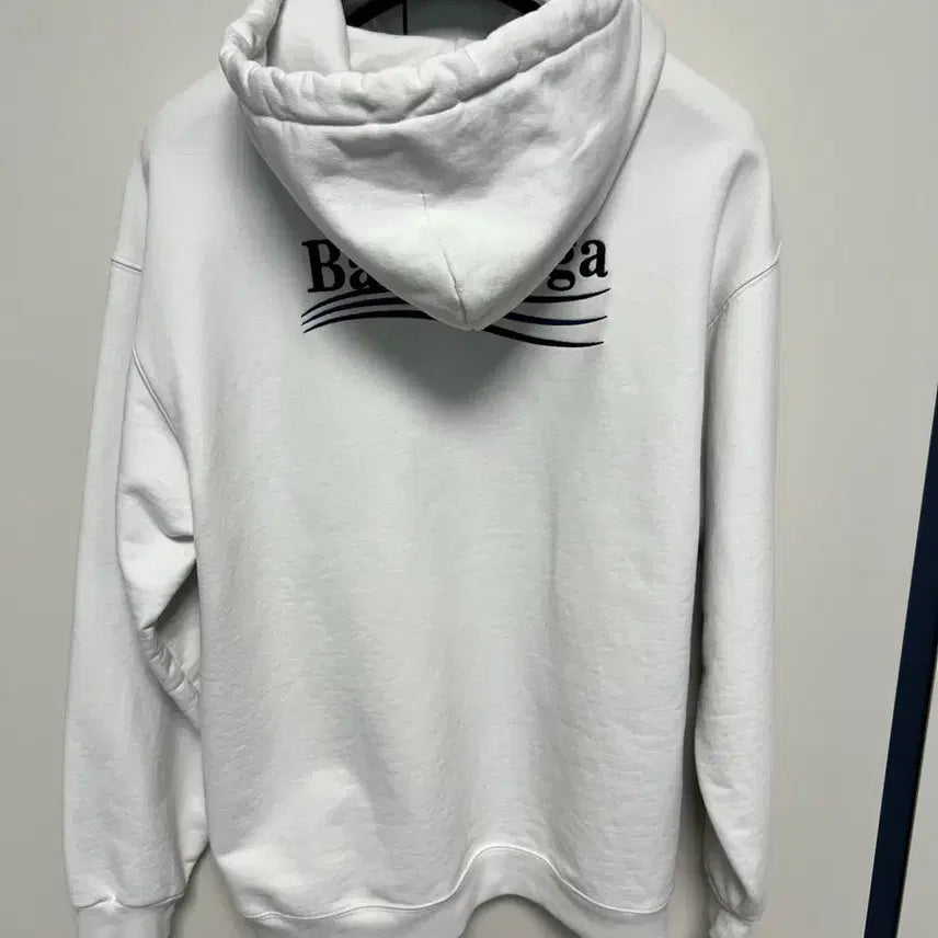 [SOLD OUT] [S] 발렌시아가 자수 후드티