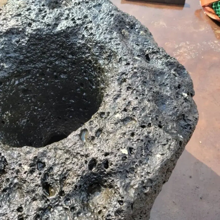 [BUNJANG] Jeju Island Basalt Stepping Stone / 제주도 현무암 디딜방앗돌
