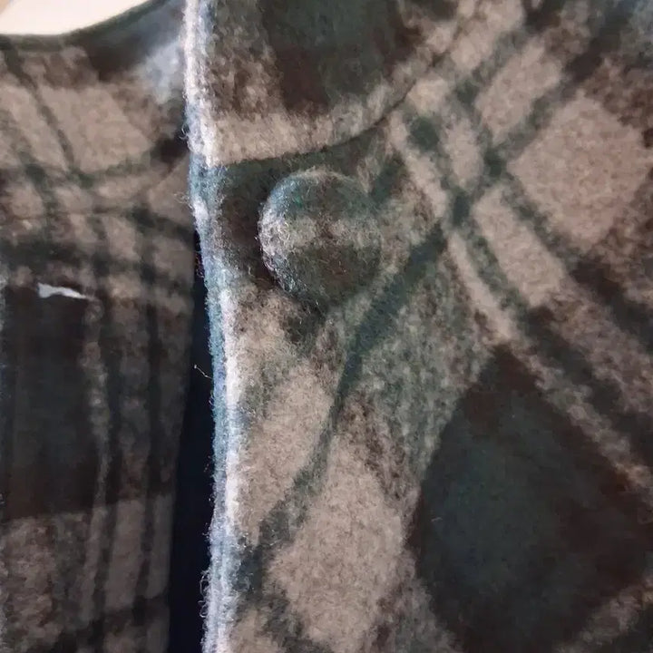 [BUNJANG] Solely Check Pattern Half Coat (Size 88) / 체크 패턴 하프 코트88(새상품)
