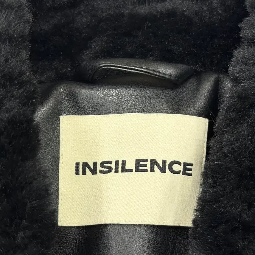 [BUNJANG] Insilence Woman Faux Fur Jacket Black M / 인사일런스 우먼 레더 바인딩 포우 퍼 자켓 점퍼 블랙 M