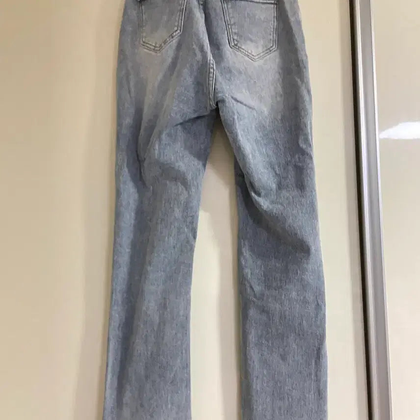 [BUNJANG] Denim Two-Button Pants / 연청바지 데님 투버튼 팬츠