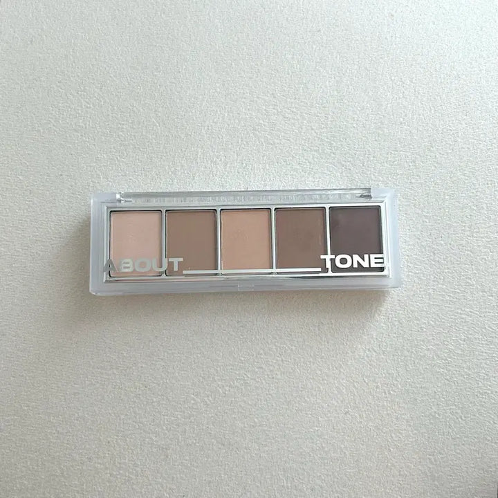 [BUNJANG] About Tone Basic Eyeshadow Palette Classic / 어바웃톤 베이직 아이섀도우 팔레트 클래식
