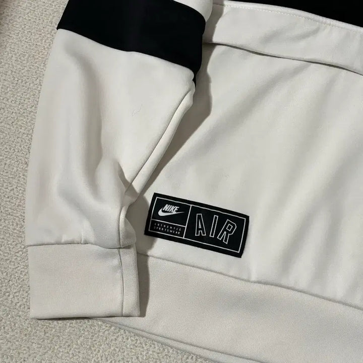 [BUNJANG] Nike Air Panda Jersey Half Zip / [S] 나이키 에어 범고래 져지 반집업