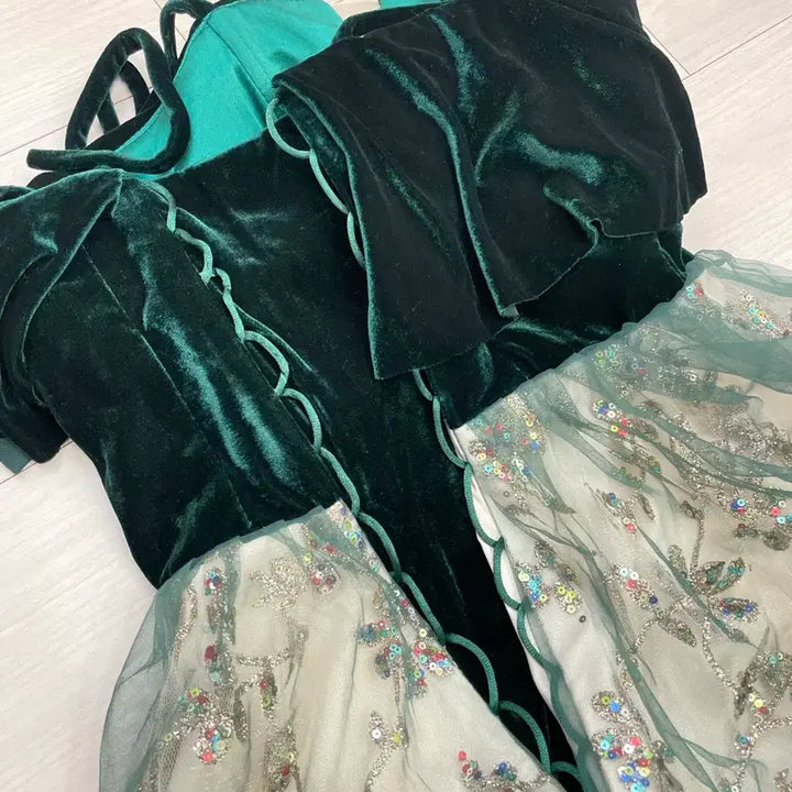 [BUNJANG] Anna Velvet Teal Dress / 안나 벨벳 청록색 드레스 새상품