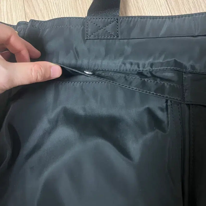 [BUNJANG] Calvin Klein CK Black Tote Bag / 캘빈클라인 CK 블랙 토트백