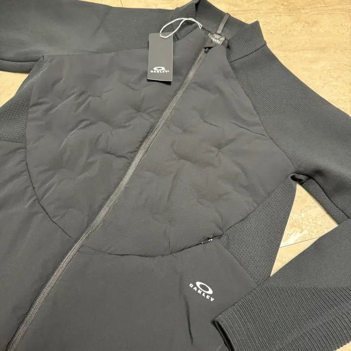 [BUNJANG] Oakley Latitude Soar Jacket Black / [L] 오클리 래티튜드 소어 자켓 블랙 판매합니다