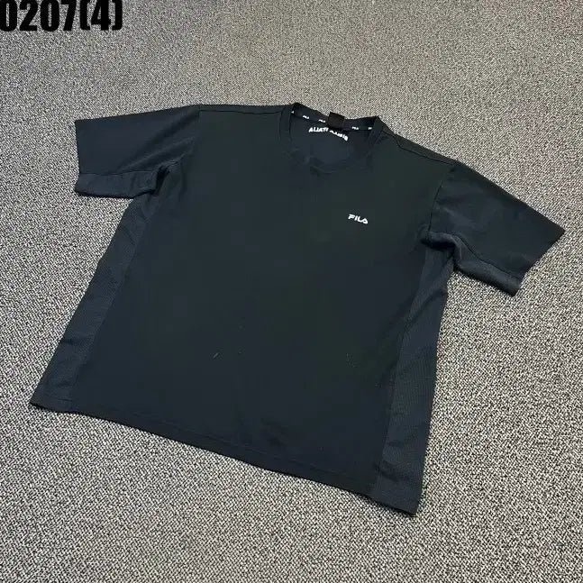 [SOLD OUT] [105] 휠라 블랙 반팔 기능성 티셔츠 0207(4)