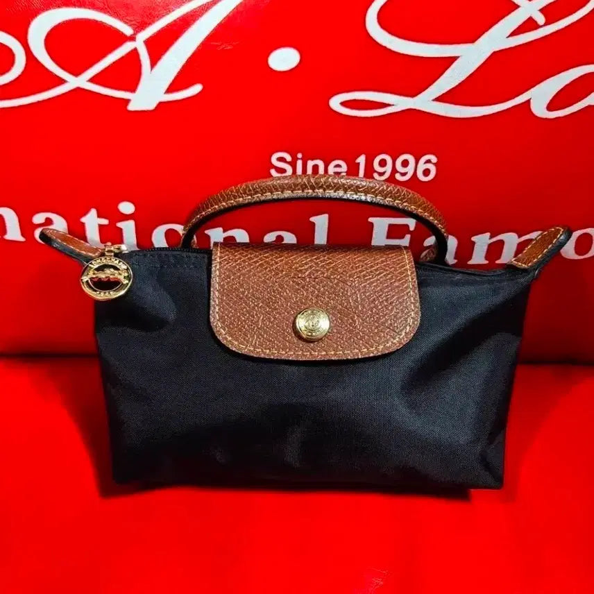 [BUNJANG] Longchamp Le Pliage Handle Mini Pouch Bag / 롱샴 플리아쥬 핸들 미니 파우치백 Free