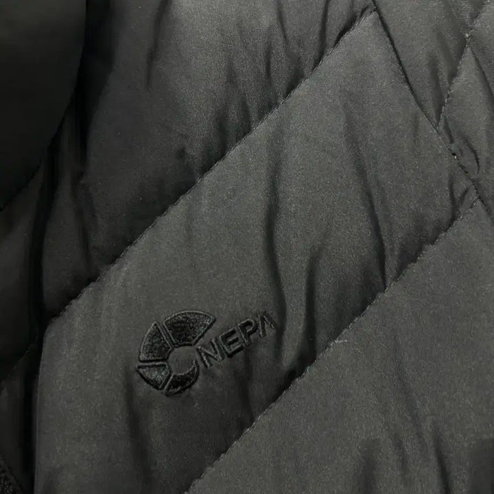 [BUNJANG] Nepa Black Long Down Padded Coat M / 네파 블랙 롱 다운 패딩 코트 점퍼 M