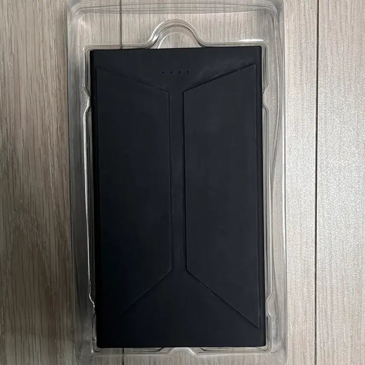 [BUNJANG] BTS Portable Charger / BTS 방탄소년단 보조배터리