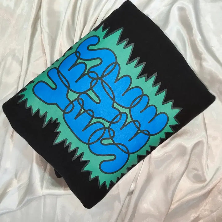 [BUNJANG] Yeseyesee Logo Black Sweatshirt / [중고/택포]Y2K 스트릿룩 예스아이씨 로고 블랙 맨투맨